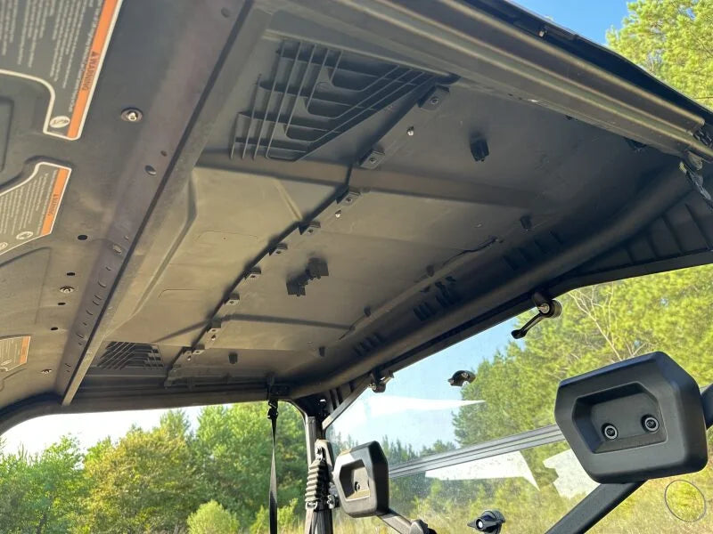 Seizmik 16-24 Can Am HD8-HD10 Defender Roof Composite - Installation View