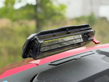 Load image into Gallery viewer, Seizmik 25+ CF Moto U10/ 10 XL Pro Toolless Windshield - Hardcoated - Installation View