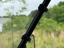 Load image into Gallery viewer, Seizmik 25+ CF Moto U10/ 10 XL Pro Toolless Windshield - Hardcoated - Additional View 5