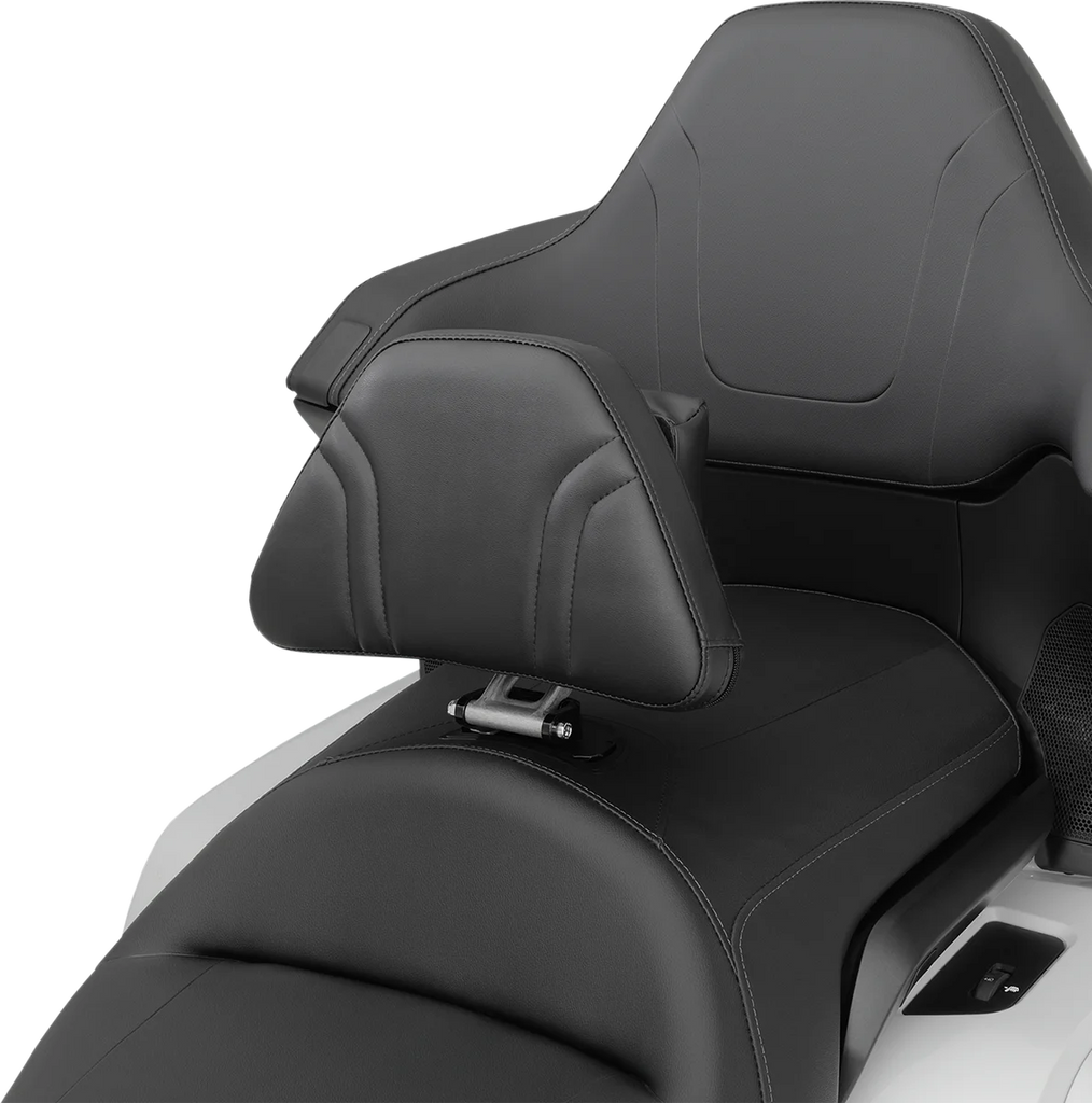 Show Chrome Detachable Smart Mount™ Backrest - GL1800 - Installation View
