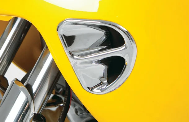 Show Chrome Fairing Air Intake Accent Grille - Chrome - Side View