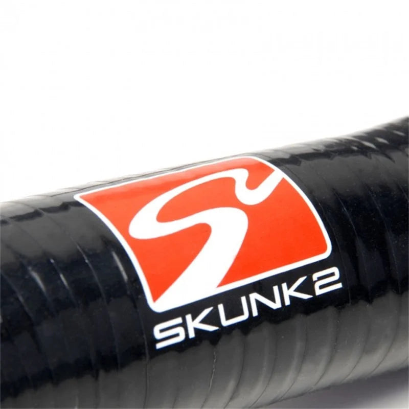 Skunk2 02-05 Honda Civic Si Radiator Hose Kit (Blk/Rd 2 Hose Kit) - Side View