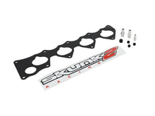 Load image into Gallery viewer, Skunk2 Honda and Acura Ultra Series Race Manifold F20/22C Engines - Installation View