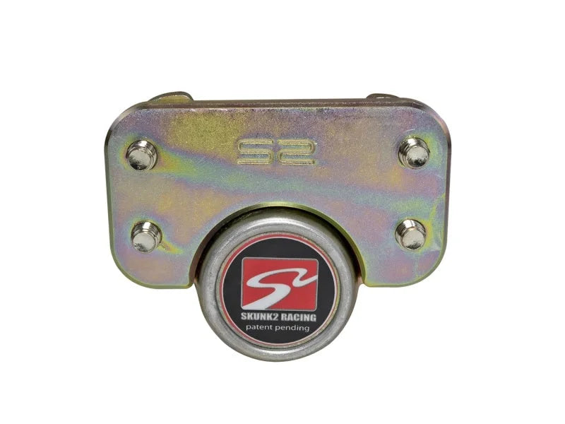 Skunk2 Pro Series 88-91 Honda Civic/90-93 Acura Integra/04-08 Acura TSX Front Camber Kit Ball Joint - Back View