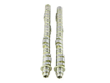 Load image into Gallery viewer, Skunk2 Ultra Series Honda/Acura K20A3 &amp; K24A1/ A3/ A4/ A8 DOHC i-VTEC Stage 4 Cam Shafts - Installation View