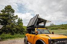 Load image into Gallery viewer, Smittybilt Aluminum Side Opening Rtt 2985 - Additional View 5