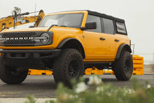 Load image into Gallery viewer, Smittybilt Bronco Front Aluminum Fender Pair (21+ Bronco 4DR) 61770W - Side View