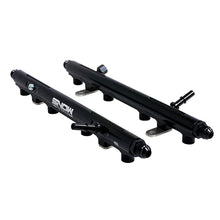 Load image into Gallery viewer, Snow Performance 2021+ Ford F150 Coyote Return Style Fuel Rail Kit (Pair)