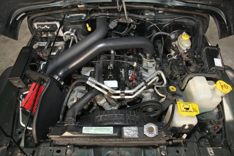 Spectre 97-06 Jeep Wrangler L6-4.0L F/I Air Intake Kit - Tex. Black w/Red Filter - Side View