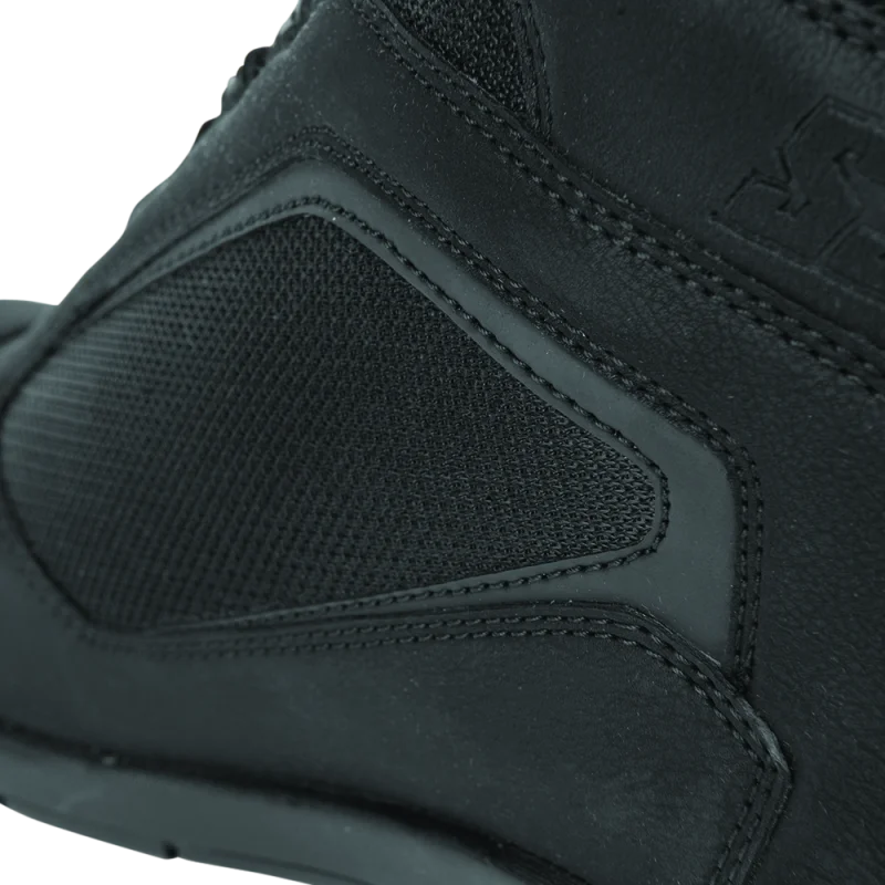 Speed and Strength Moment of Truth Leather Shoe Black Size - 8 - Back View