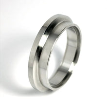 Load image into Gallery viewer, Stainless Bros PTE 46mm 304SS V-Band Oulet Flange - Main Product View