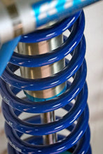Load image into Gallery viewer, Superlift 05-22 Ford F250/F350 Front Coilover Shock - 4-6in Lift - Additional View 6