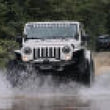 Load image into Gallery viewer, Superlift 07-18 Jeep Wrangler JK 4in Long Arm Kit - Fox 2.0 Shocks - Side View