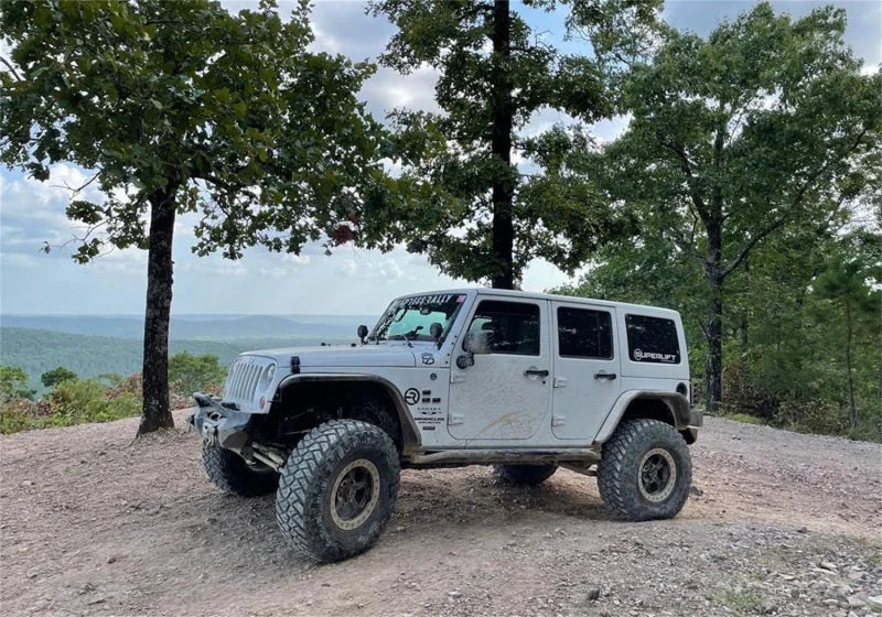 Superlift 07-18 Jeep Wrangler JK 4in Long Arm Kit - Shadow Shocks - Installation View