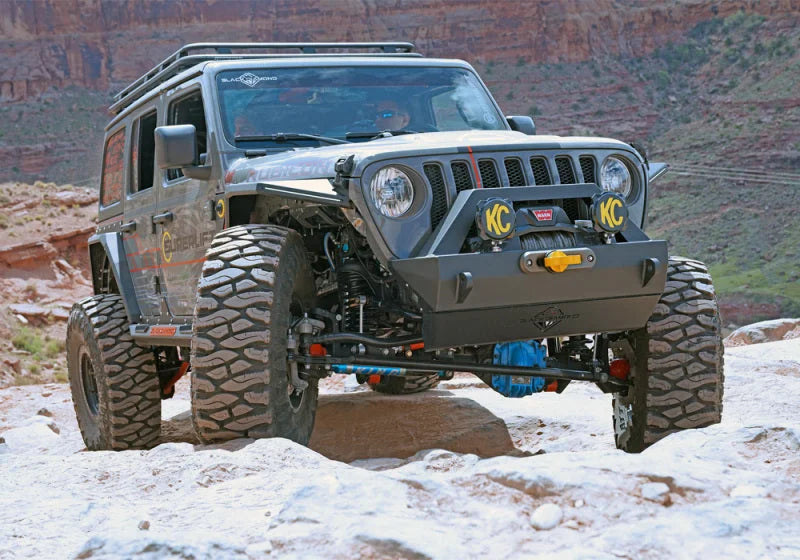 Superlift 18-20 Jeep Wrangler JL Unlimited - 4in Dual Rate Coil Lift Kit w/ King 2.0 Shocks - Installation View