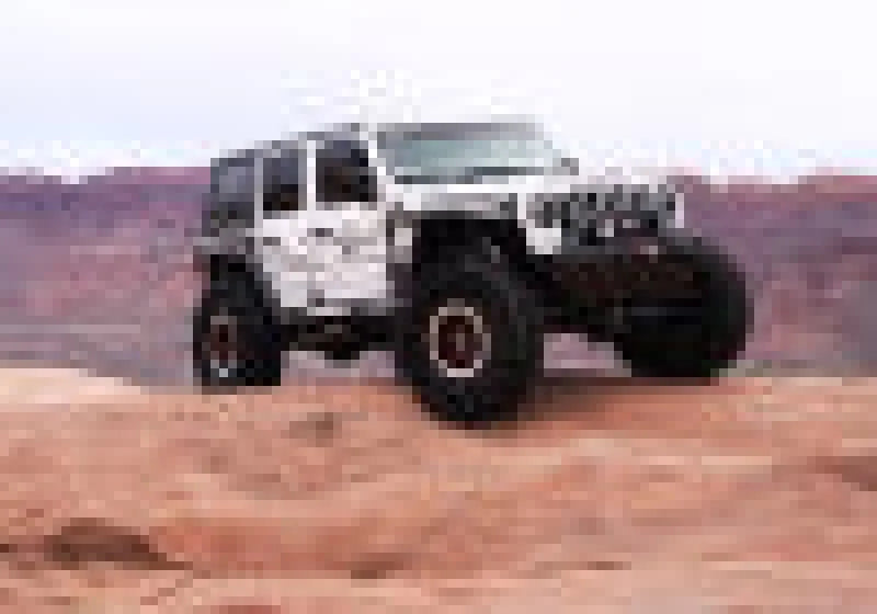Superlift 18-23 Jeep Wrangler Unlimited 4in JLU Long Arm Kit - No Shocks - Side View