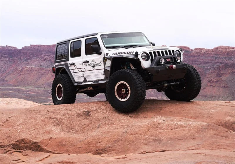 Superlift 18-23 Jeep Wrangler Unlimited 4in JLU Long Arm Kit - Shadow Shocks - Back View