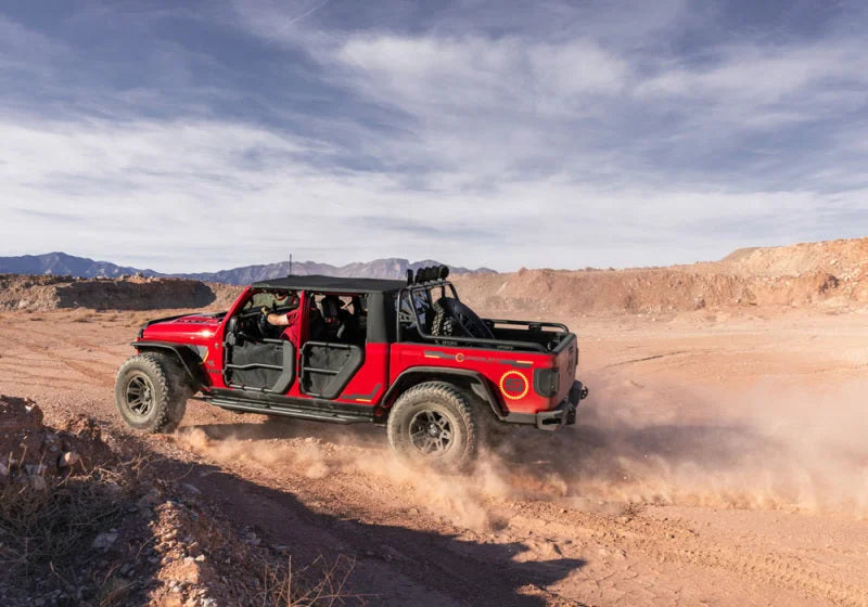 Superlift 20-22 Jeep Gladiator JT (NO Mojave) 4WD 4in Dual Rate Coil Lift Kit w/Fox 2.0 Res Shocks - Installation View