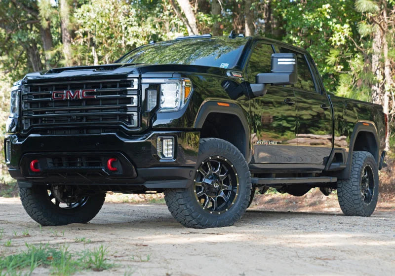 Superlift 20-24 Chevrolet SIlverado / 20-24 GMC Sierra 3in Lift Kit w/ Fox 2.0 Shocks - Side View