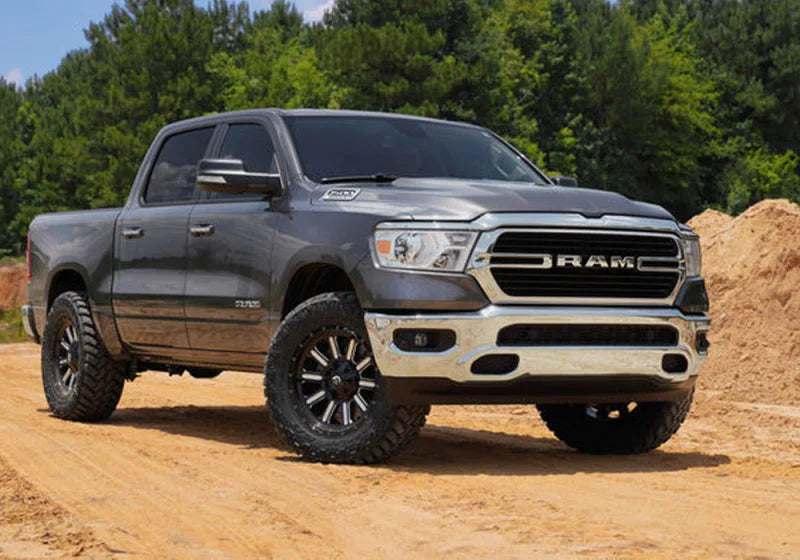 Superlift 2019 Ram 1500 2in Leveling Kit - Installation View
