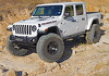Load image into Gallery viewer, Superlift 2020 Jeep Gladiator JT 4in Dual Rate Coil Lift Kit w/ Superlift FOX Shocks - Side View