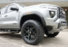 Load image into Gallery viewer, Superlift 2023-2024 Chevy Colorado/GMC Canyon 4WD (Will NOT fit ZR2 models) 2 Inch GM Leveling Kit - Side View