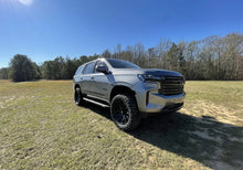 Load image into Gallery viewer, Superlift 21-22 Chevy Tahoe/1500 Suburban 4WD 3in Lift Kit w/Upper Controls Arms - Detail View