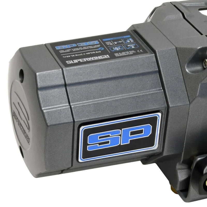 Superwinch 3500 LBS 12V DC 7/32in x 40ft Steel Rope Roller Fairlead SP 35 Winch - Installation View