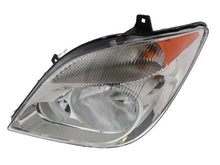 Load image into Gallery viewer, TYC Headlight Assembly 20-0970-00 - Main Product View