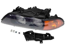 Load image into Gallery viewer, TYC Headlight Assembly 20-6550-90