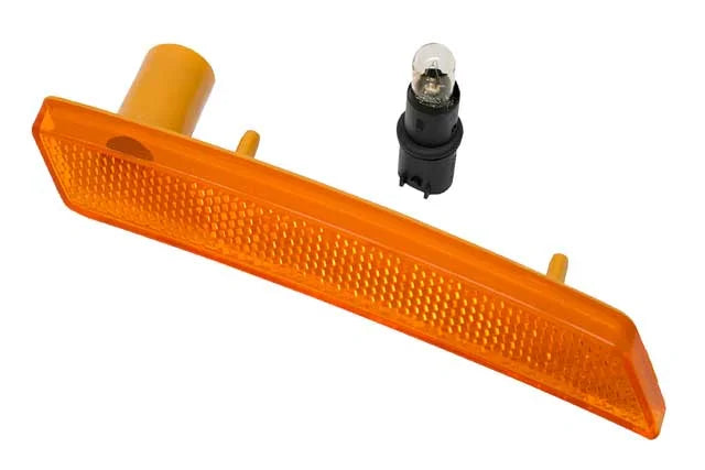 TYC Side Marker Light 18-6100-00-9