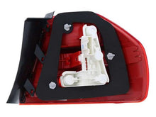 Load image into Gallery viewer, TYC Taillight 11-0908-00 - Side View