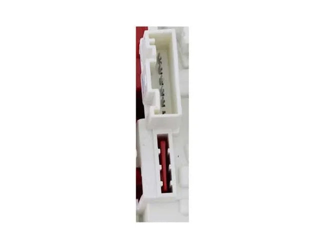 TYC Taillight 11-0908-00 - Detail View