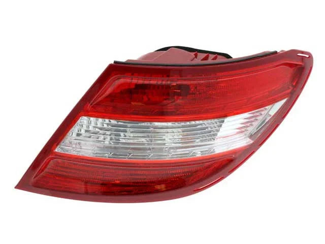 TYC Taillight 11-11747-00 - Main Product View