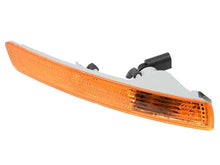 Load image into Gallery viewer, TYC Turn Signal Light 12-5257-00