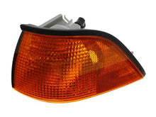 Load image into Gallery viewer, TYC Turn Signal Light 18-5982-01 - Main Product View