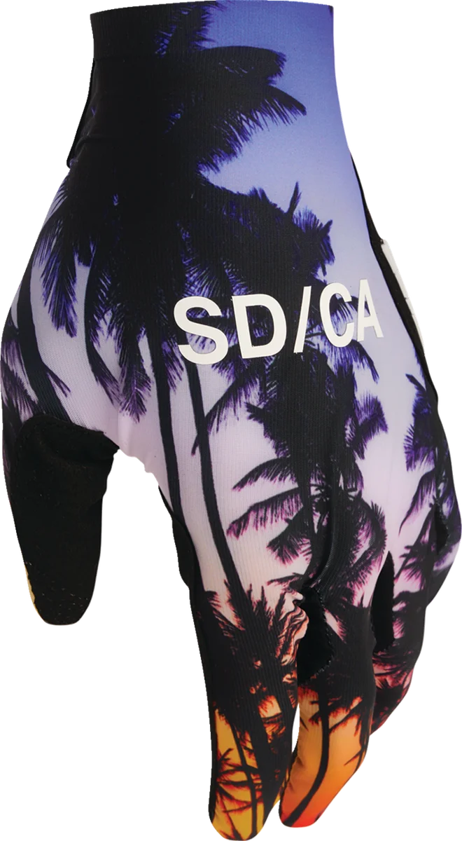 Thor SPORTMODE SD Gloves - Black - Medium - Installation View