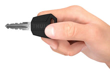 Load image into Gallery viewer, Thule One-Key System 6-Pack (Includes 6 Locks/1 Key) - Silver - Installation View