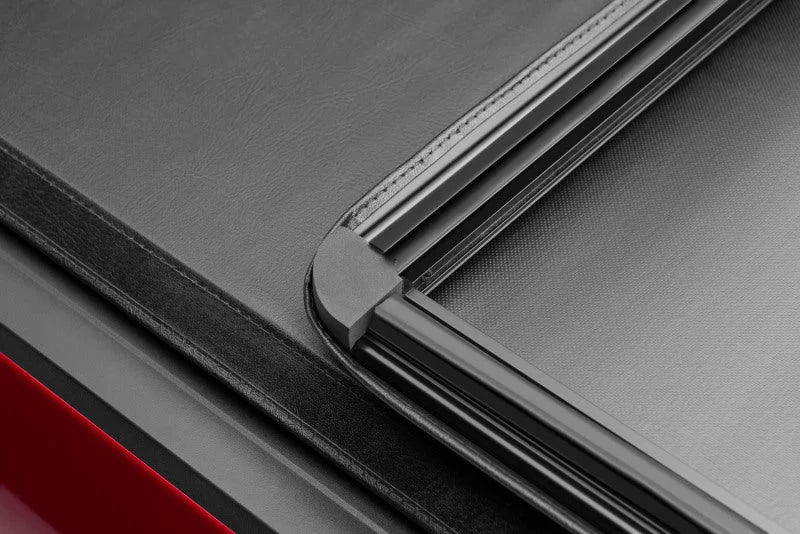 Tonno Pro 05-15 Toyota Tacoma 5ft Fleetside Tonno Fold Tri-Fold Tonneau Cover - Side View