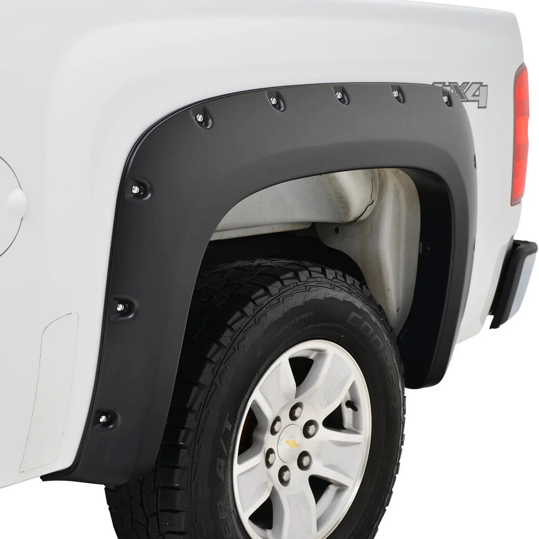 TrailFX Bolt On Style PFFC3005T - Rear View