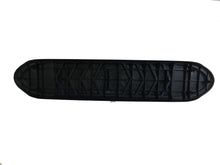 Load image into Gallery viewer, TrailFX For 5 Inch Oval Bars Large Pad For Cab Step Pads (Installation Clips Included) WSP004KIT - Kit Contents