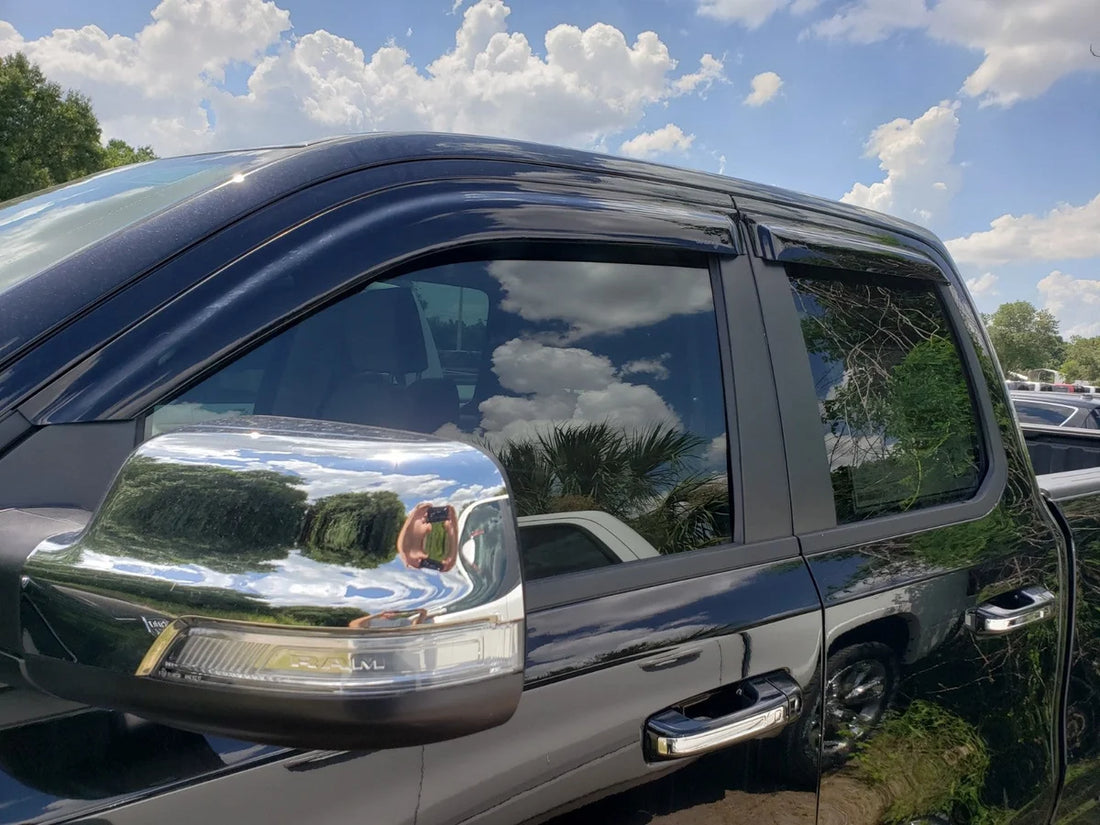 TrailFX Side Window Deflector 4809H - Fitment View