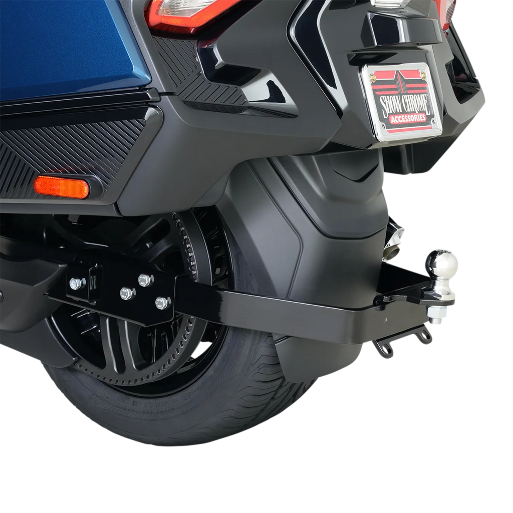 Trailer Hitch - Can-Am Show Chrome - Side View