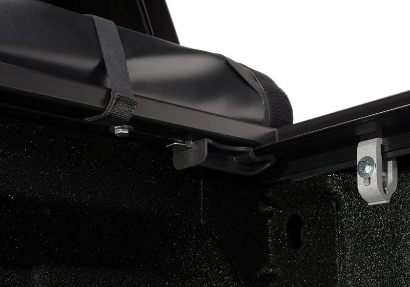 Truxedo 09-18 Ram 1500 & 19-20 Ram 1500 Classic 6ft 4in Pro X15 Bed Cover - Additional View 5