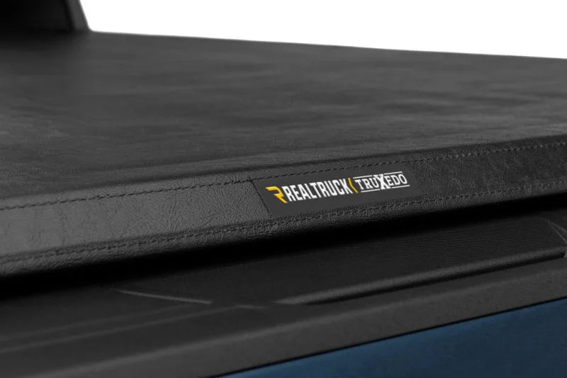 Truxedo 2020 GMC Sierra & Chevrolet Silverado 2500HD & 3500HD 6ft 9in TruXport Bed Cover - Additional View 7