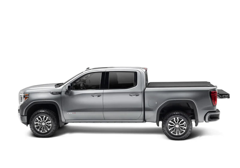 Truxedo 5ft 8in Lo Pro Bed Cover (New Body) fits Chevrolet Silverado / 2019-2026 Chevrolet Silverado 1500 / GMC Sierra / 2...