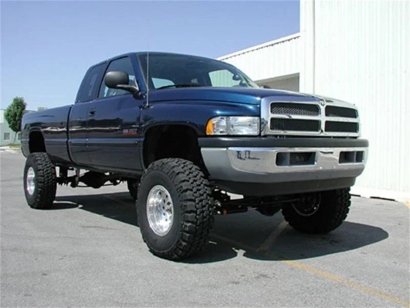 Tuff Country 00-01 Dodge Ram 1500 4x4 4.5in Arm Lift Kit (SX8000 Shocks) - Side View