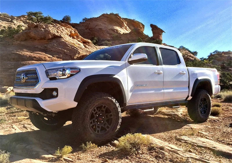 Tuff Country 05-23 Toyota Tacoma 4X4 & Prerunner 3in Lift Kit w/Control Arms (Excl TRD Pro SX6000) - Side View