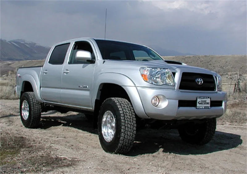 Tuff Country 05-23 Toyota Tacoma 4x4 & PreRunner 3in Lift Kit (Excludes TRD Pro) SX6000 Shocks - Installation View
