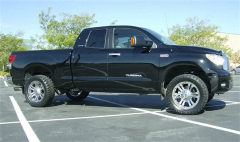Tuff Country 07-22 Toyota Tundra 4x4 & 2wd 2.5in Lift Kit (Excludes TRD Pro No Shocks) - Side View